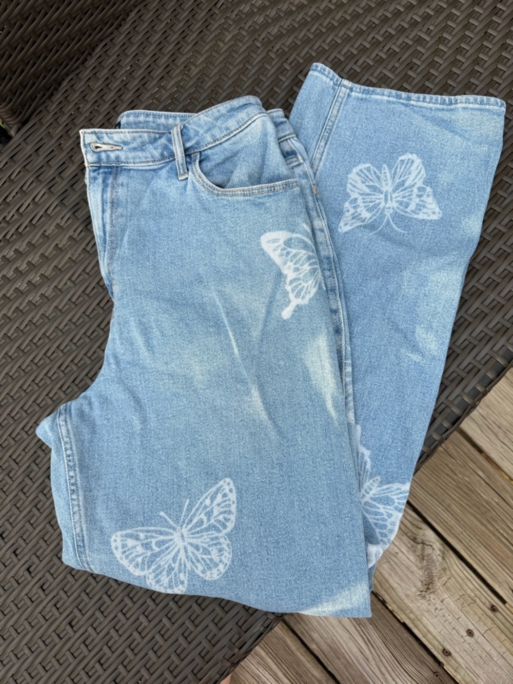 Hollister Ultra High Rise Dad Light Blue Butterfly Print Women's Jeans 13R